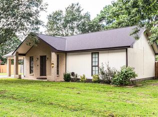 1300 Charles St, Trumann, AR 72472