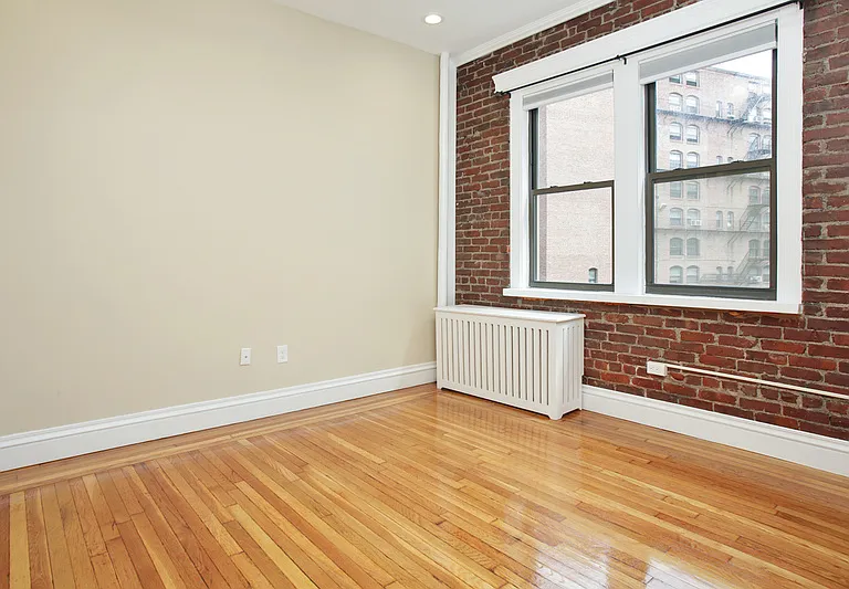 60 Charlesgate E #102 — Photo 4