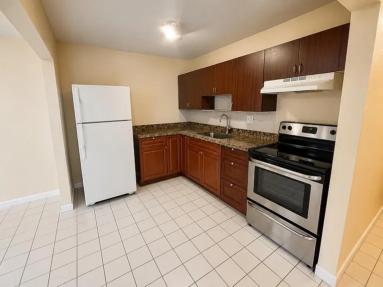 4125 Woodside Dr #1-4 — Photo 9