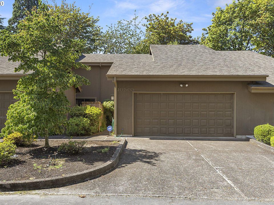 1st image of 10505 SE Crystal Lake Ln