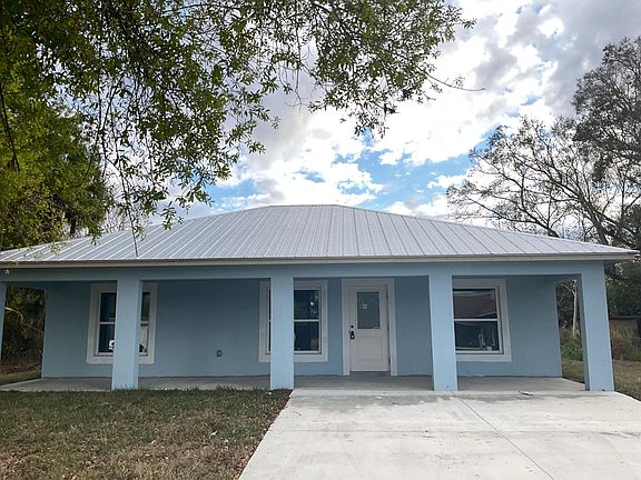 3rd image of 2432 NW 5th Street