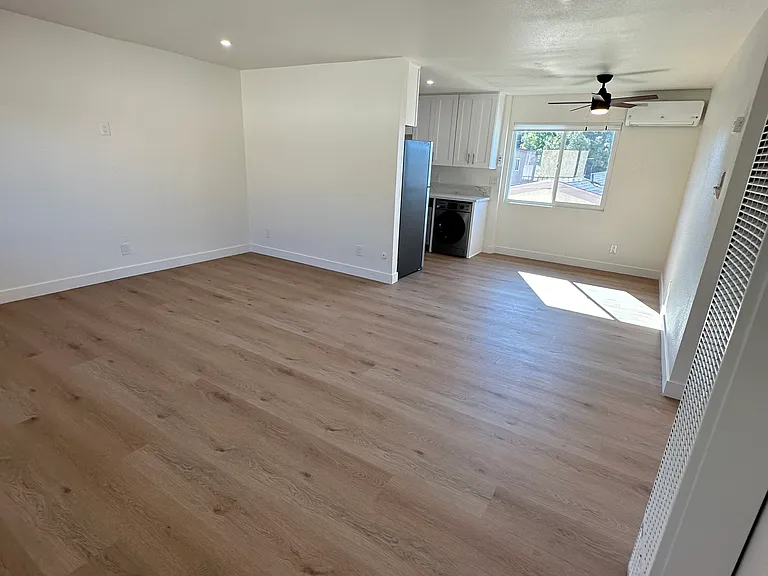 410 Zenith St #3 — Photo 3