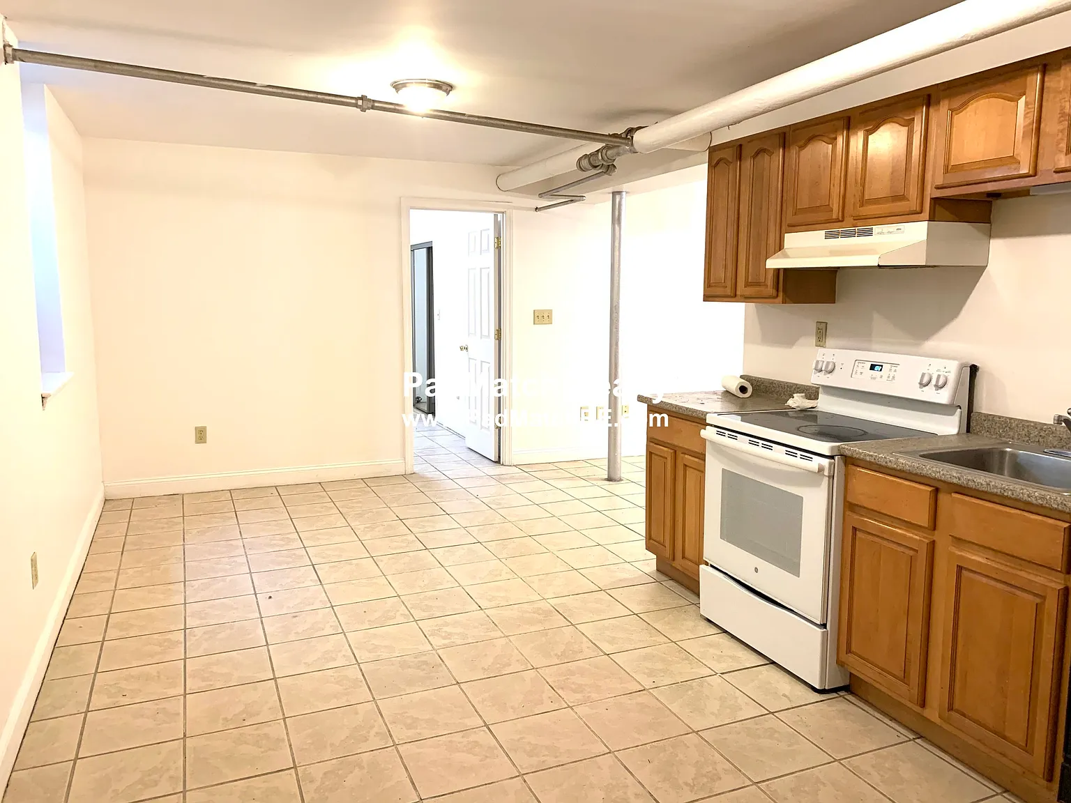 3 bed, $2,850 — Photo 1
