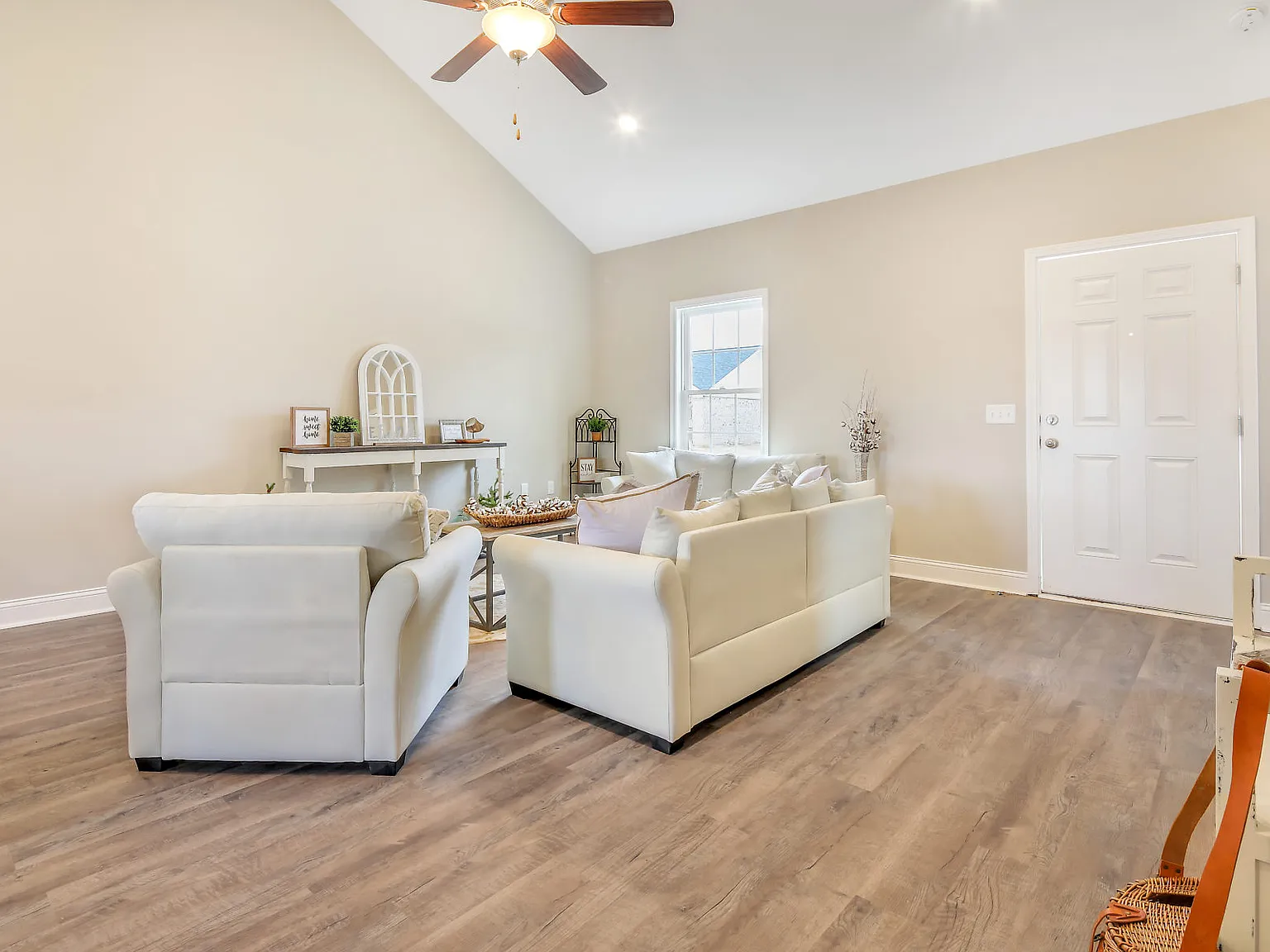 119 Waybill Circle - 1 — Photo 3