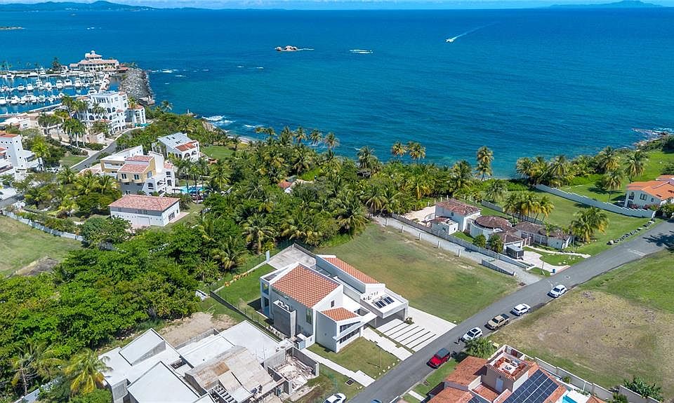 1st image of 13 Surfside Rd