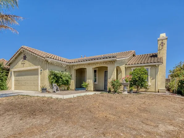 222 Vineyard Dr, Greenfield, CA 93927