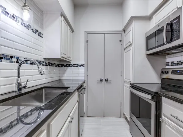 6315 Campbell Rd APT 507, Dallas, TX 75248