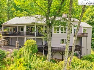 352 Wren Way, Beech Mountain, NC 28604