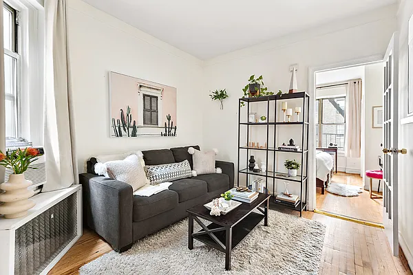 Sold by Compass | media 2