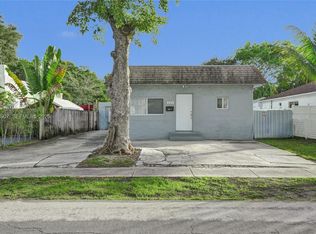 249 SW 4th St #2, Dania, FL 33004