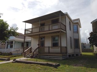 3610 Avenue M, Galveston, TX 77550