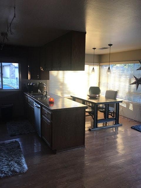 2nd image of 265 Grove Ct