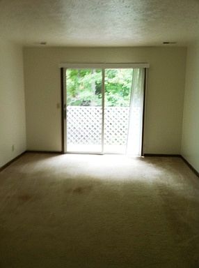 2nd image of 141 Paige Ct APT B