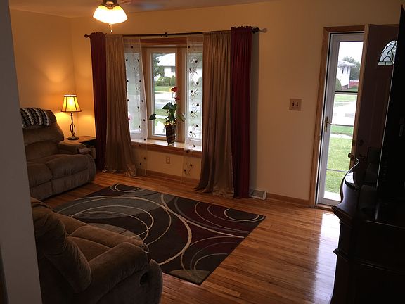 4th image of 6349 Michael Dr