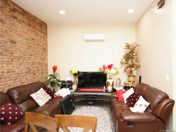 21 Charlotte Street image 4 of 17