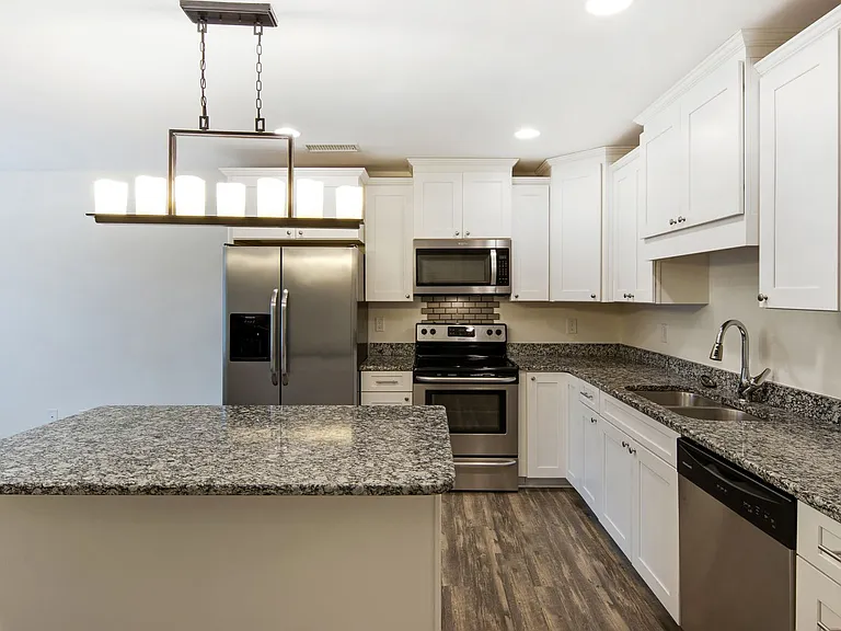 96 Brickyard Ln — Photo 6