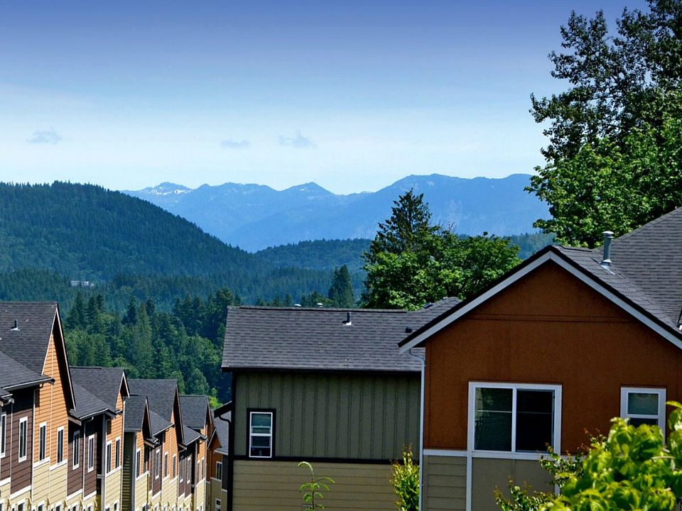 1st image of 206 Shangri La Way NW