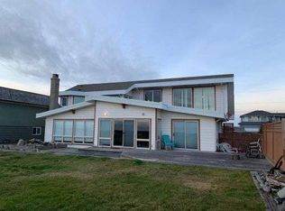 1477 Edwards Dr, Point Roberts, WA 98281