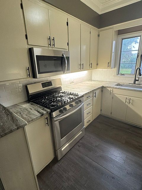1st image of 1450 East Ave APT 2
