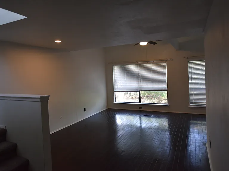 6718 Eastridge Dr #6 — Photo 12