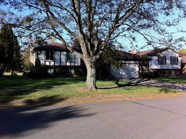 46548 Maidstone Rd photo 1