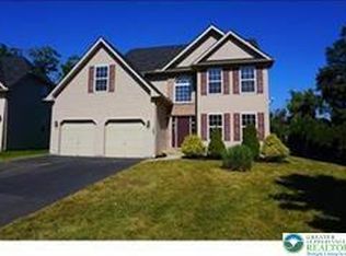 103 Highlands Cir, Easton, PA 18042