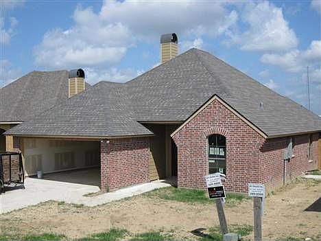 1st image of 304 Braxton Dr