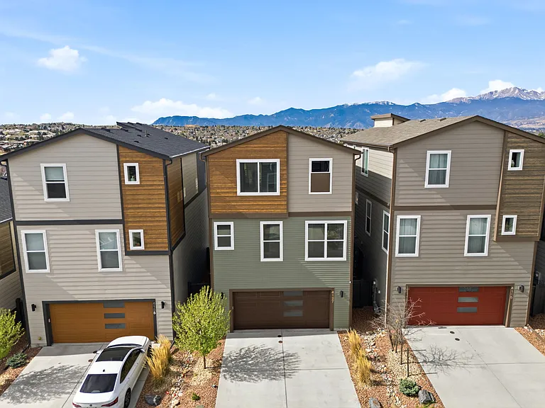 4127 Parkwood Trl — Photo 43