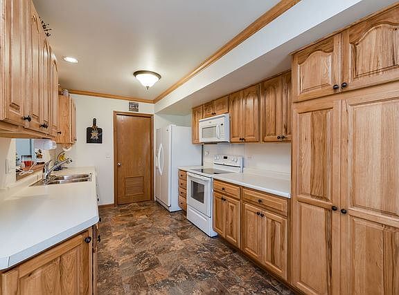 4th image of 2726 Wilshire Ct