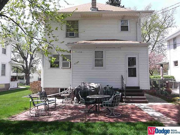 4th image of 2305 S 33rd St