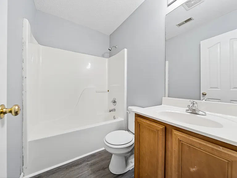 998 Tom Hailey Blvd — Photo 35