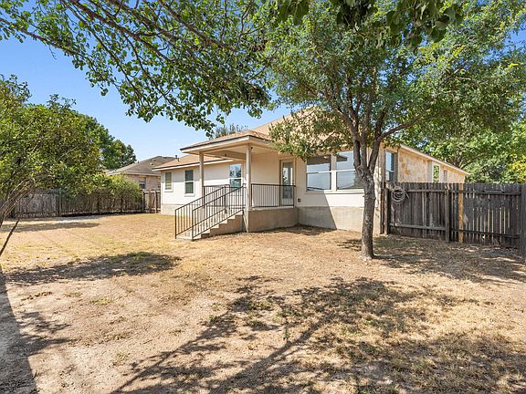 5th image of 2548 Pearson Way