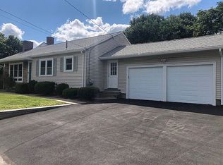 10 Montrose Ave, Wakefield, MA 01880