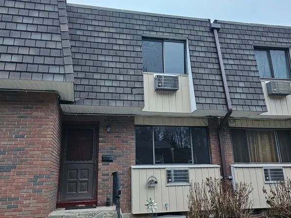 266 High Path Rd, Windsor, CT 06095