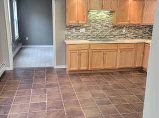 406 Railroad Ave, Scranton, PA