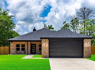 1079 Pearl Harbor St, Tool, TX 75751