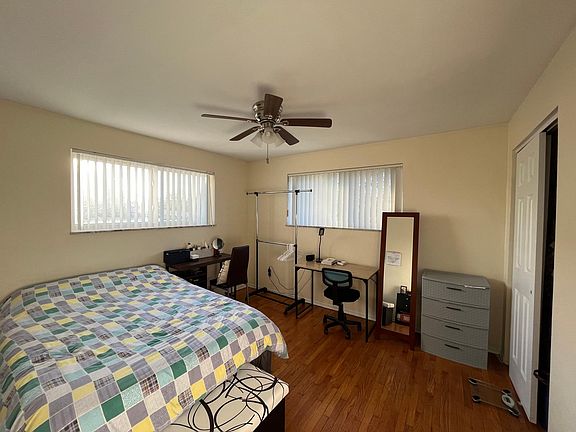 5th image of 9490 Olive Blvd #1