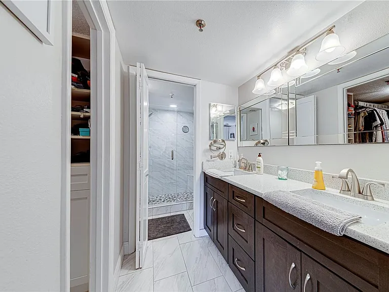 530 E Central Blvd #306 — Photo 12