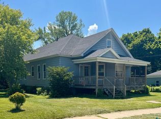 608 7th St W, Ashland, WI 54806