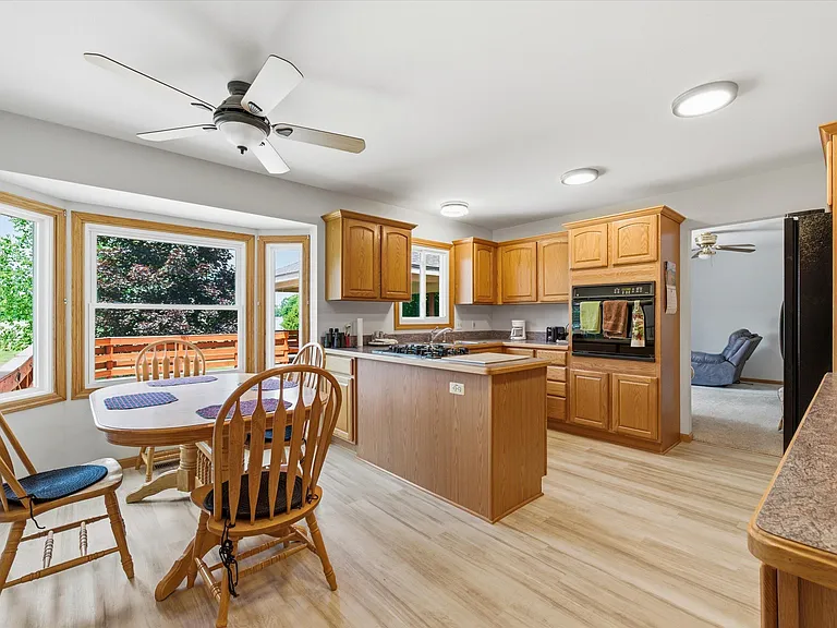5700 W M 36 — Photo 23