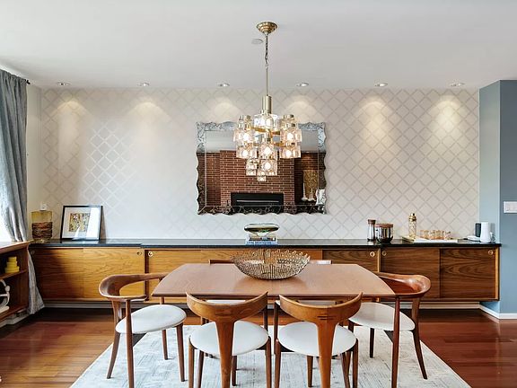 4th image of 270 W 19th St Penthouse A