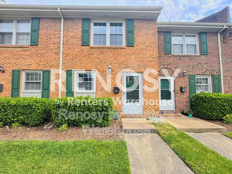 870 Elizabeth Ct