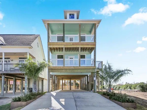 2211 Avenue A, San Leon, TX 77539