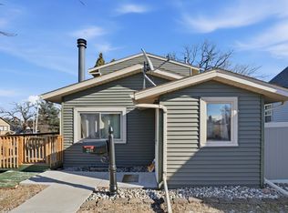 2137 Vine St, Davenport, IA 52804