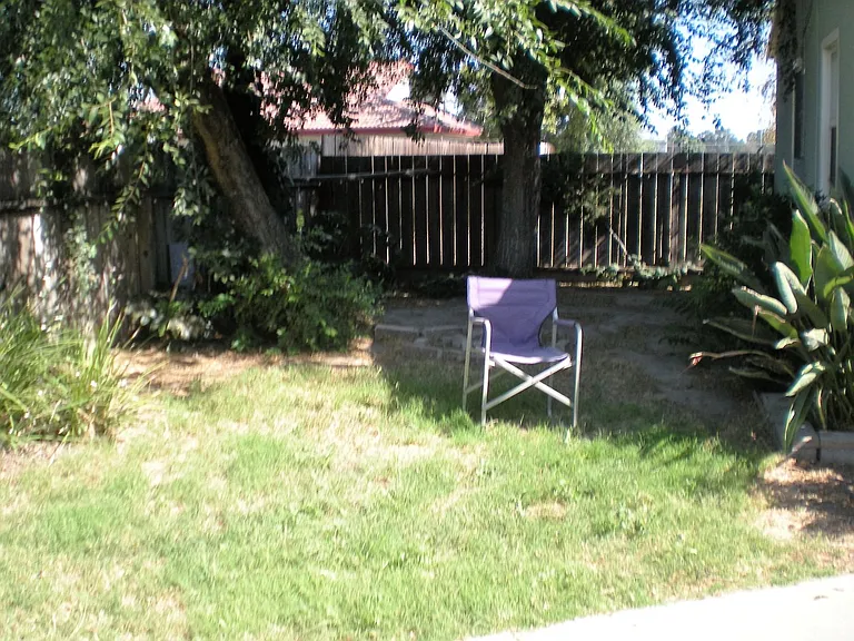 553 W Whittier Ave — Photo 11