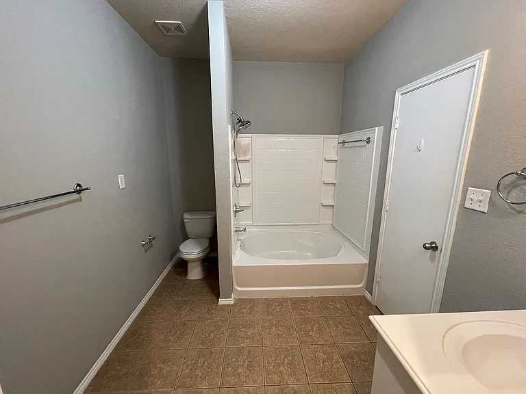 4533 Wheatland Dr — Photo 21