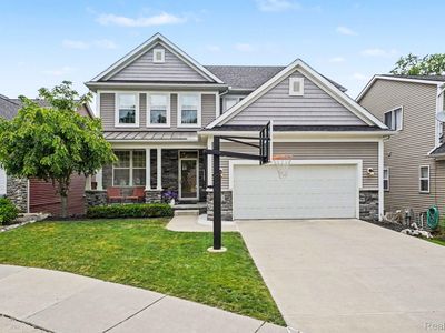 220 Turnberry Ct, Milford, MI, 48381