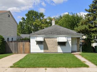 13414 Helen St, Southgate, MI 48195