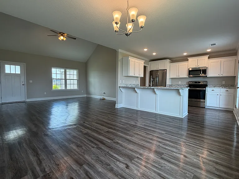 622 Fescue Dr — Photo 7