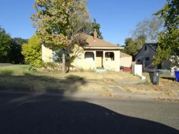 1456 4th St, Red Bluff, CA 96080
